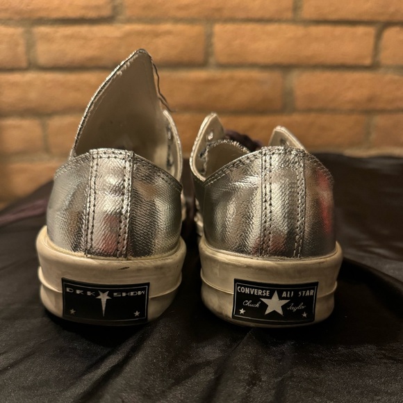 Rick Owens Silver and Cream Sneakers - Picture 8 of 8
